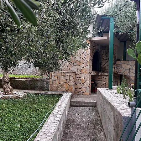 Stunning In With Wifi